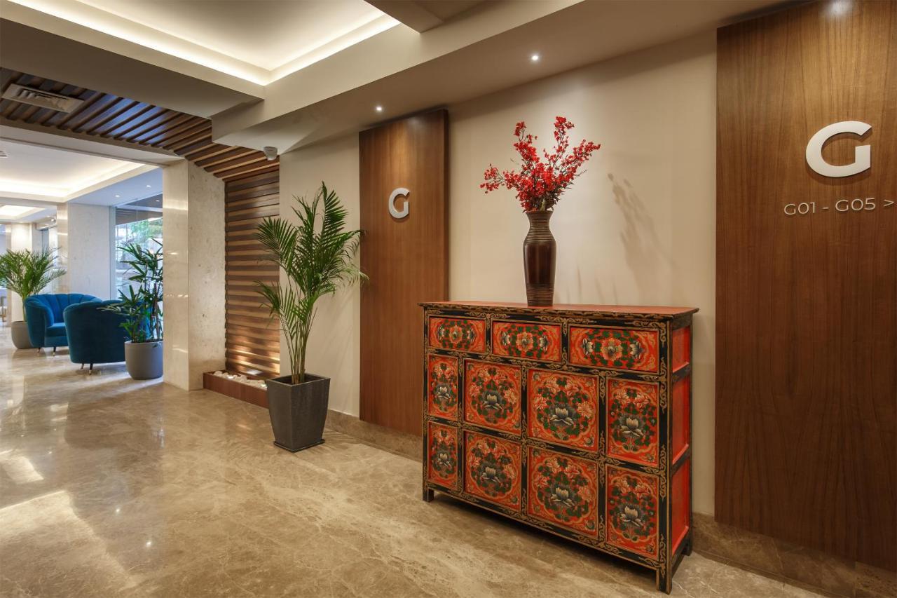 Hotel Thrive, A Tropical Courtyard Катманду Экстерьер фото